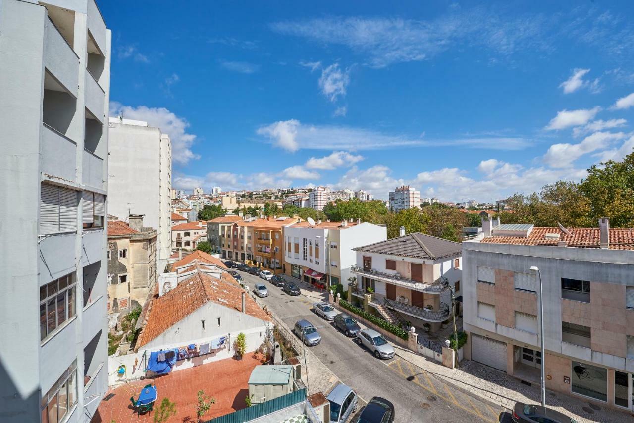 In Bed With Lisbon 4E Apartment Amadora Exterior photo